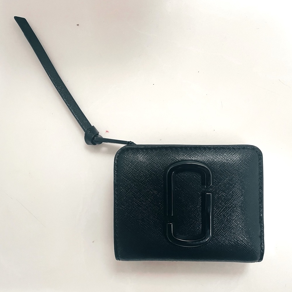 Marc Jacobs wallet